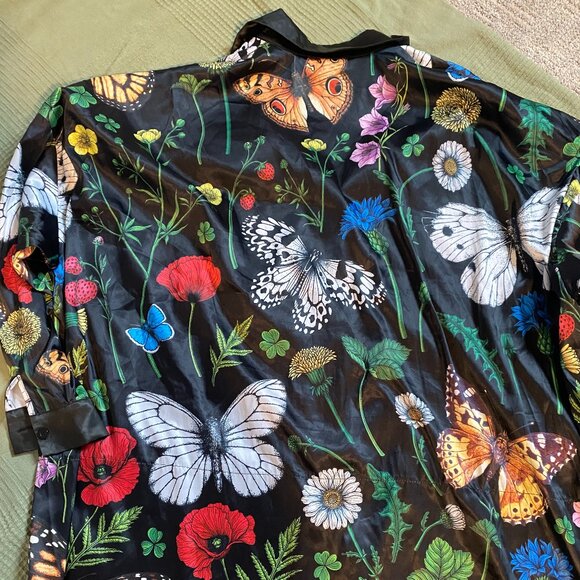 Posh Satin Playsuit in Folklore Florals S/M - Picture 4 of 10